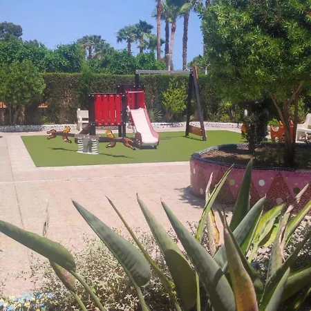 Апартаменты Cala Blanca On The